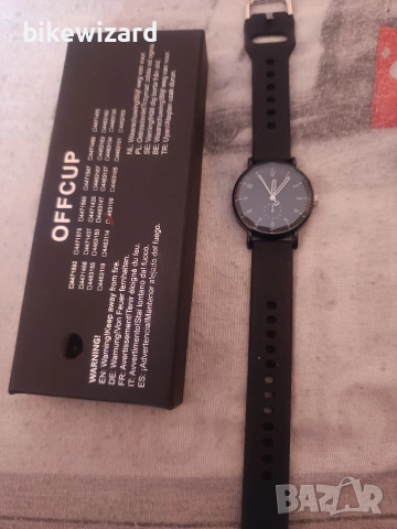 OFFCUP дамски часовник със силиконова каишка НОВ