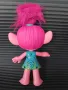 HASBRO Trolls Poppy Feature Dolls Пееща кукла, снимка 3