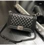 Chanel le boy дамска чанта лукс код 110, снимка 6