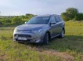 Mitsubishi plugin hybrid 2014, снимка 2