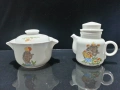 Стар български порцелан детски мотиви супник и чайниче , снимка 1