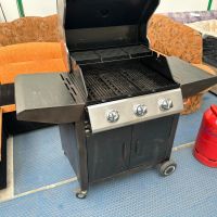 gas bbq Барбекю на газ GRILL CHEF, с 3 горелки Landmann газово барбекю + бутилка -цена 370 лв / Ново, снимка 1 - Барбекюта - 45858103