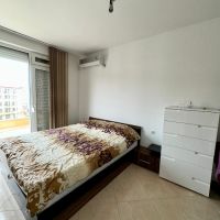 Двустаен апартамент в Поморие на ул. България, снимка 8 - Aпартаменти - 45544284