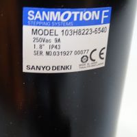 стъпков мотор Sanyo-Denki 103H8223-6540 stepping motor Sanmotion F 250V, снимка 4 - Резервни части за машини - 45132894