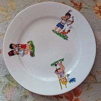 Детска порцеланова чиния , снимка 2 - Чинии - 45484463