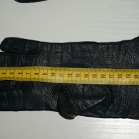 Черни Дамски Ръкавици От Естествена Кожа Размер S, снимка 16 - Ръкавици - 45423309