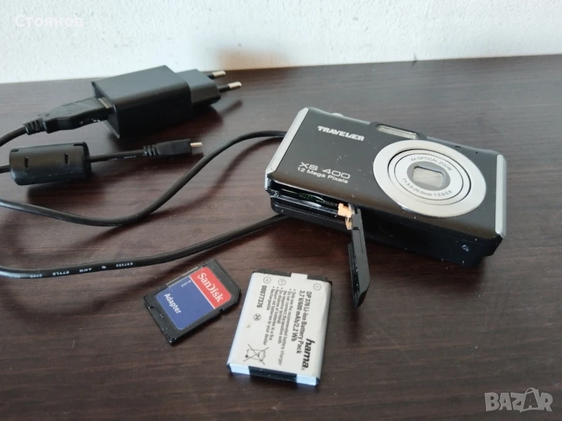 TRAVELER XS 400 12 MP x 4 Optical Zoom, снимка 1