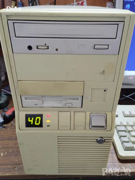 Ретро компютър в изправно състояние., снимка 1