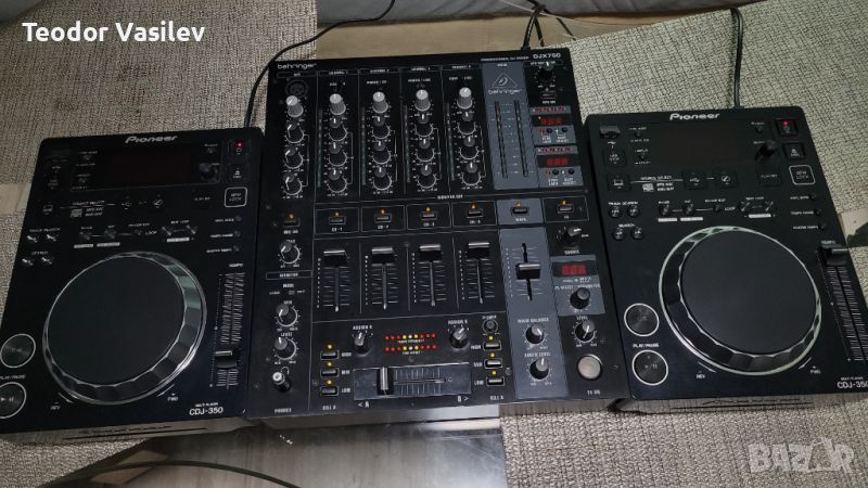 2 x Pioneer CDJ 350 + Behringer DJX750 КАТО НОВИ, снимка 1