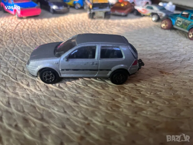 Мажорет Golf IV GTI, снимка 1