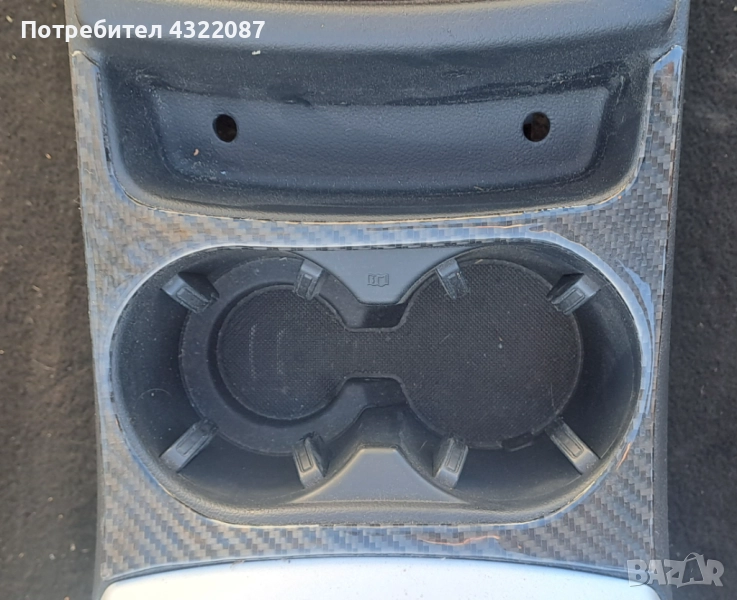 Подлакатник / Централна конзола Audi Q5 2.0 TFSI 220к.с 2014г., снимка 1