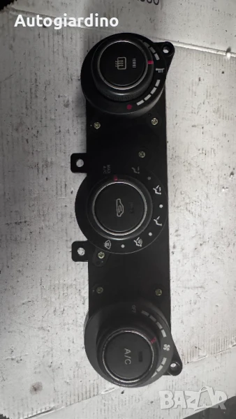 Климатичен блок / панел / табло за Kia Ceed - 97260-1HXXX / 97250-1H200 EQ, снимка 1