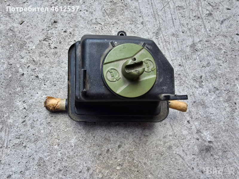 Казанче хидравлични течност за Фолксваген Голф 4 1.9ТДИ Бора, снимка 1