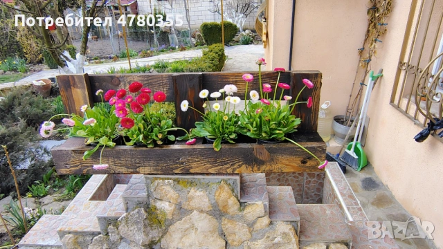 Дървени саксийници, снимка 8 - Саксии и кашпи - 54007129