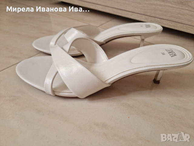 Сандали на ток ZARA