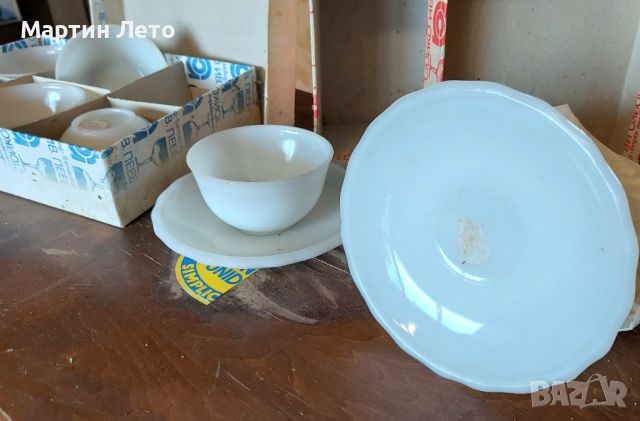 Сервиз чаши с чинийки от Соца. Аркопал, снимка 5 - Антикварни и старинни предмети - 45818292