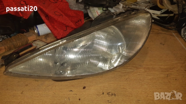 Ляв фар от Пежо 206