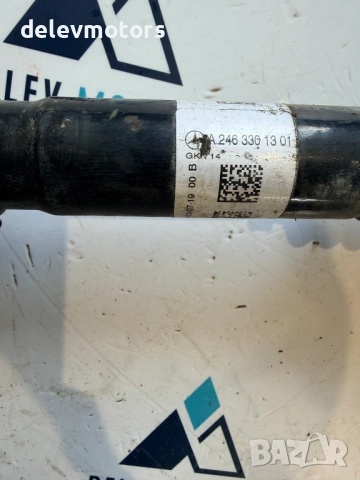 A2463600274 / A2463301301 дясна полуоска от Mercedes GLA 180 X156, двигател 270910, автоматик, снимка 5 - Части - 53718502