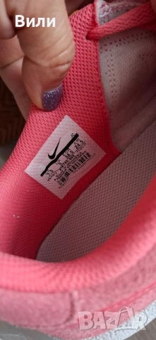 Спортни обувки Nike, снимка 5 - Дамски ежедневни обувки - 51947599
