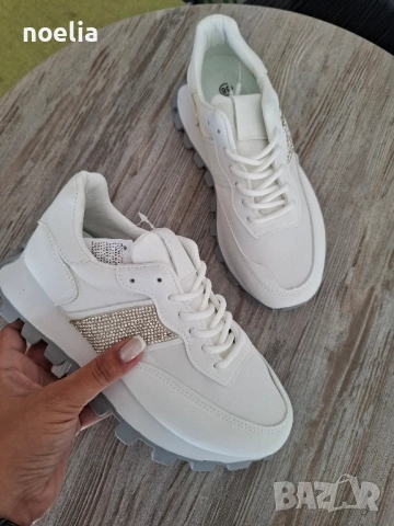 нови дамски маратонки 