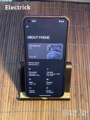 Nothing Phone 1 256/12 RAM, снимка 2 - Други - 47603285