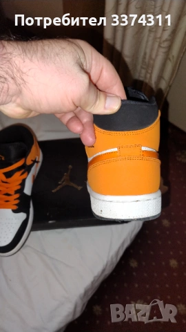 Уникални маратонки кецове Jordan1 среден размер,кожа, снимка 4 - Маратонки - 53450018