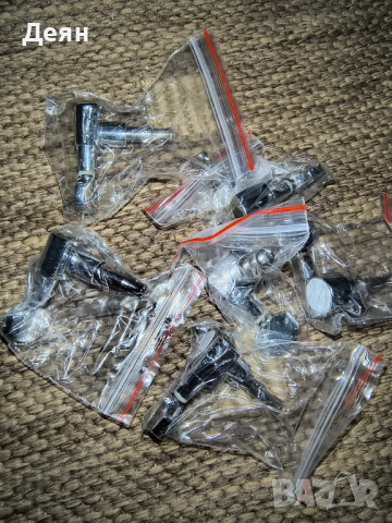 Ключове за електрическа китара 6R, снимка 2 - Китари - 52881469