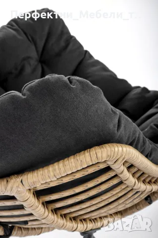 Ратаново кресло с  метална конструкция с мека удобна възглавница, снимка 2 - Дивани и мека мебел - 50377242