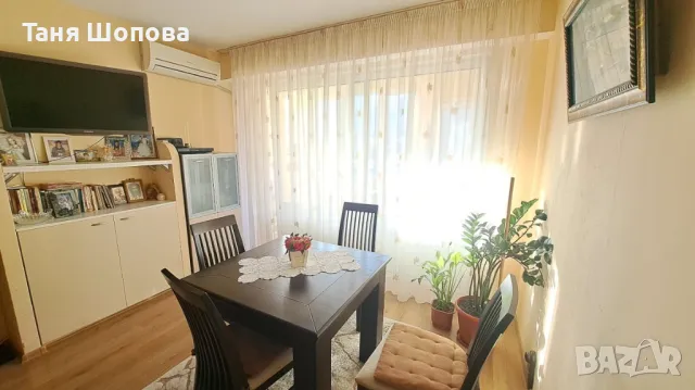 Тристаен апартамент за продажба в град Петрич, снимка 2 - Aпартаменти - 47605957