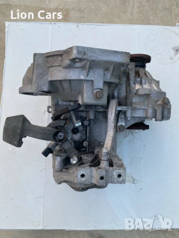 6 СТЕПЕННА СКОРОСТНА КУТИЯ 1.6ТДИ ГОЛФ7 АУДИ А3