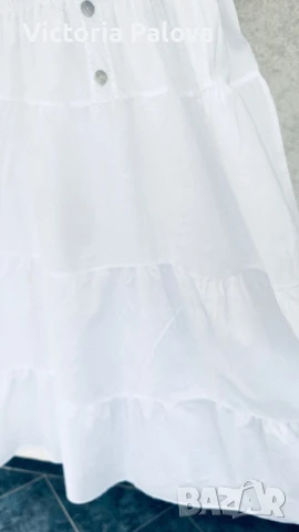 Въздушна бяла рокля тънък памук  Италия, снимка 5 - Рокли - 51063515