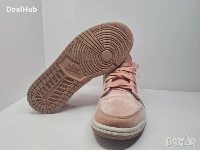 Кецове Nike Jordan 1 Low Носени,но в отлично състояние., снимка 3 - Кецове - 54093987