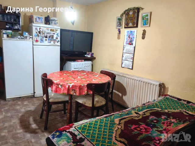 Имот с потенциал - дом + бизнес в град Трявна , снимка 12 - Къщи - 52510515