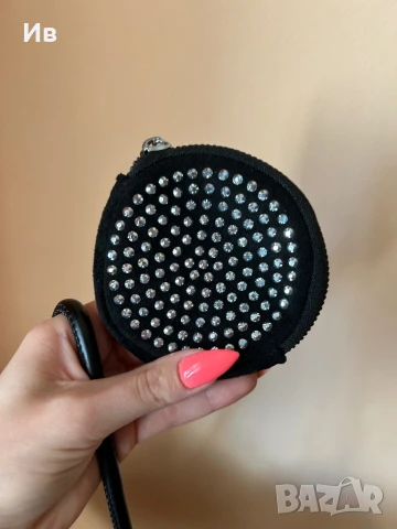 Дамска черна чанта с камъни , снимка 4 - Чанти - 51386309