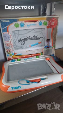 Магнитна дъска за рисуване Tomy Megasketcher. Голям блок за писане с магическа гума, снимка 6 - Рисуване и оцветяване - 45435444