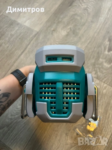 Акумулаторна LED работна лампа TOTAL INDUSTRIAL, 20 V, без батерия , снимка 3 - Други инструменти - 53929481