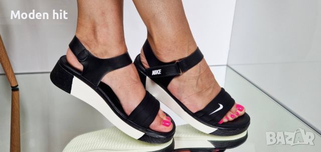 Дамски сандали Nike, снимка 3 - Сандали - 46336530