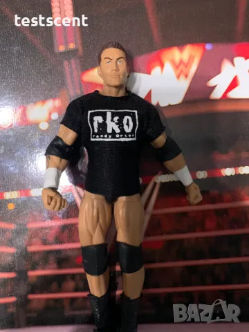 Екшън фигура WWE Randy Orton The Viper Ранди Ортън Mattel Elite 2010-2011 + removable shirt RKO, снимка 3 - Фигурки - 48439229