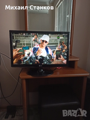 Телевизор монитор LG , снимка 2 - Телевизори - 52876160