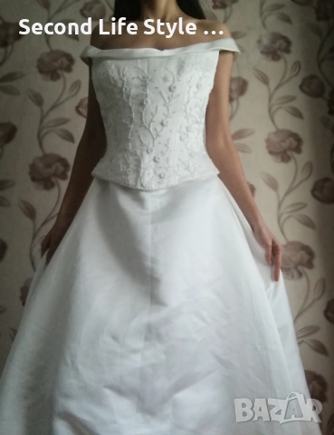 LA SPOSA дълга сватбена рокля с корсет и дълъг шлейф р-р L 