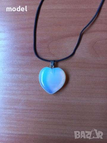 Колие Сърце Лунен камък