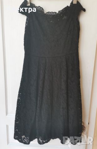 Черна дантелена рокля М размер , снимка 1 - Рокли - 46090281