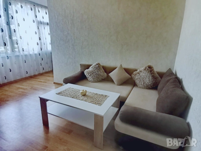 Нощувки в апартамент Център