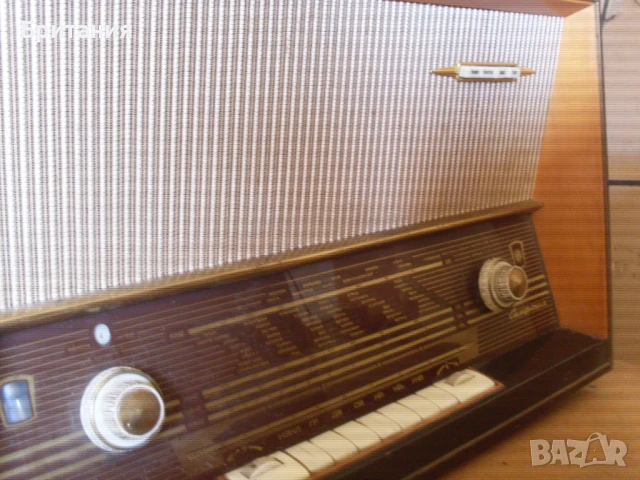 Старо колекционерско българско лампово радио., снимка 4 - Антикварни и старинни предмети - 50585112