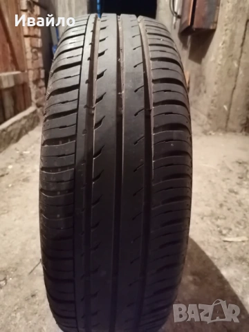 Продавам 1 брой летна гума 185.65.15 дот 2021 Контентал , снимка 2 - Гуми и джанти - 53645466