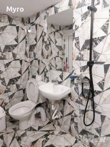 НОВ апартамент AMARO- Идеален ценър- До морето, снимка 7 - Квартири, нощувки - 53765449