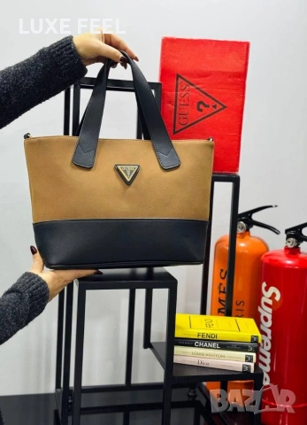 Guess 💎 Дамски Чанти , снимка 7 - Чанти - 53263636