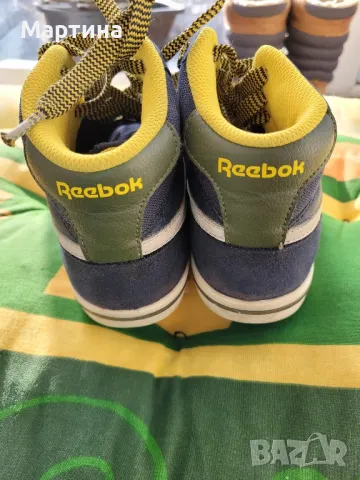 Оригинални маратонки Reebok, снимка 5 - Детски маратонки - 49032301