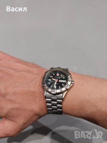 Швейцарски часовник Wenger, снимка 4 - Мъжки - 45659405