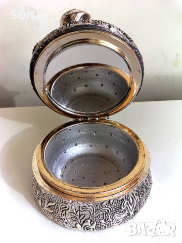 Прекрасна Дизайнерска Кутия За Бижута "Bergers", снимка 5 - Антикварни и старинни предмети - 51223090